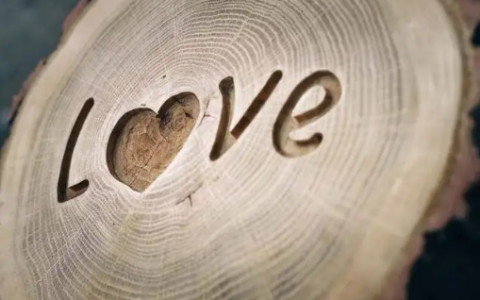 缺爱型人格表现有哪些 缺爱型人格怎么自救