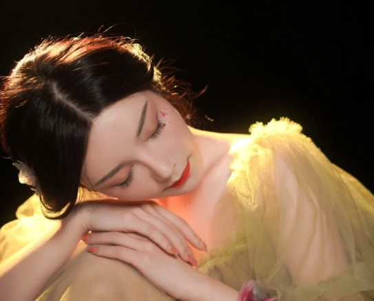 男生把你当白月光的表现分析 白月光对男生意味着什么