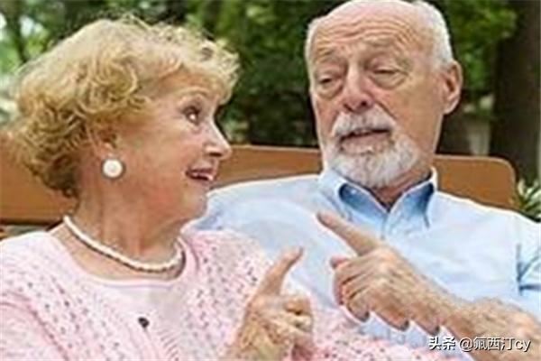 父母经常吵架怎么调解？