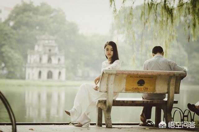 两个恋人之间吵架了要怎么和解?