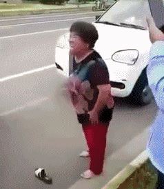 一吵架老婆离家出走怎么办，有啥办法？