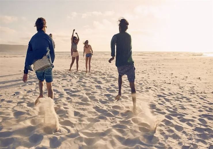 和朋友吵架了怎么和好?