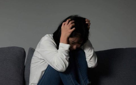 感情最怕的不是争吵，不是出轨